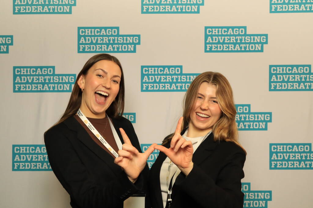 Best Luxury photobooth perfect for weddings, corporate events and parties in Chicago and illinois DSLR photoboothoth rental Chicago